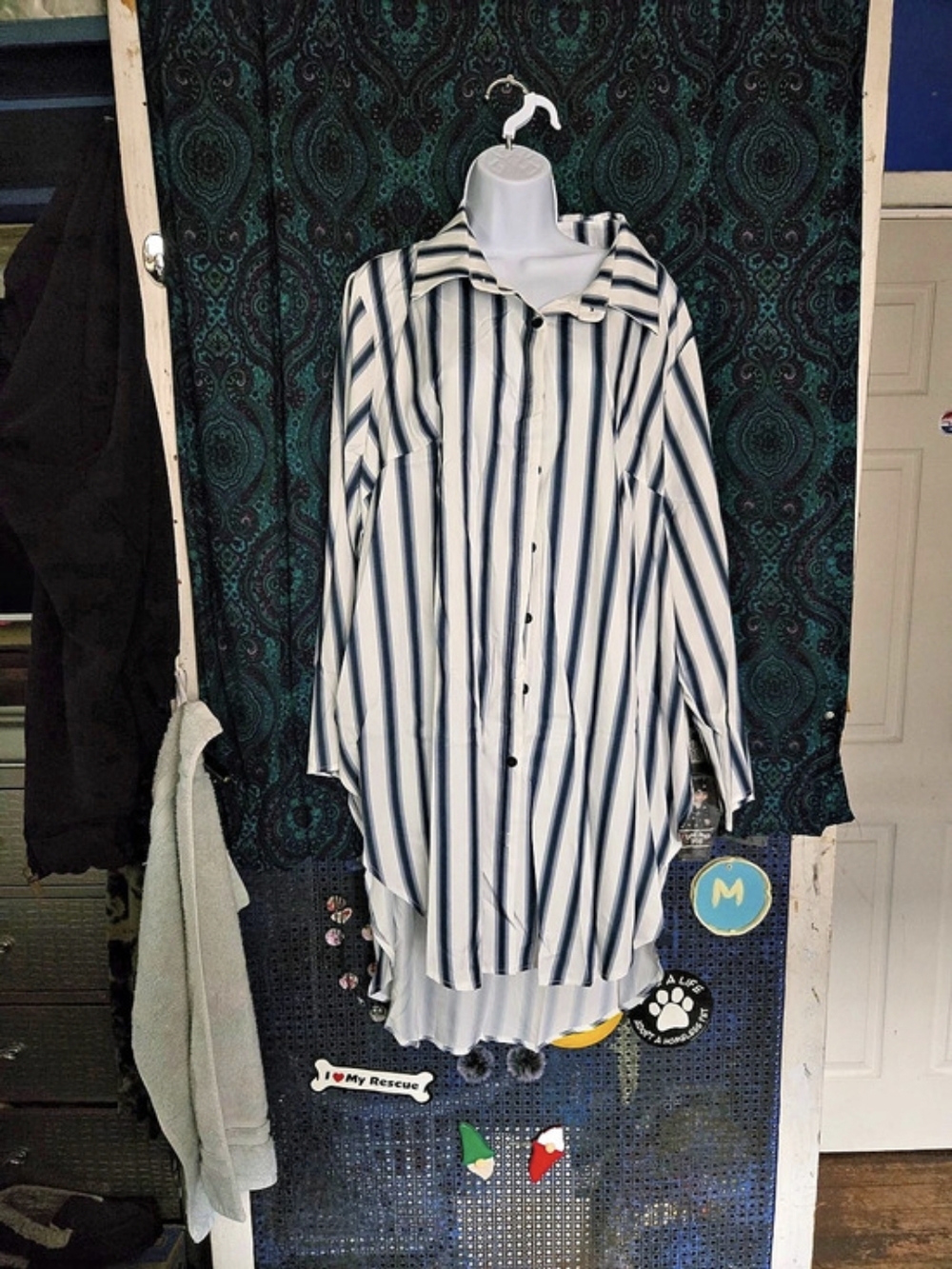 Striped Casual Shirt White & Blue Size 2XL Like New